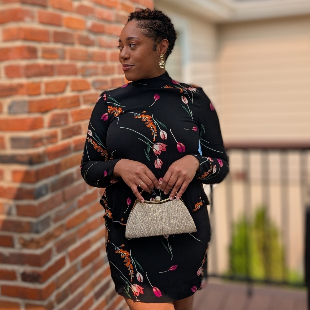 H&M Black Floral Long Sleeve Tiered Mini Dress – Size 6 (US)